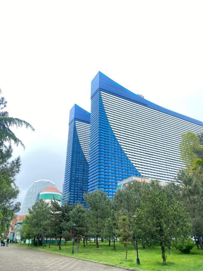 Orbi City Luxury Suite Batumi Exterior photo